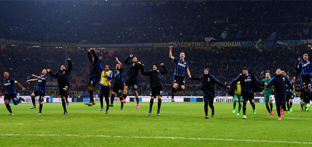 西甲半场：帕拉松、埃斯皮诺造险，巴列卡诺0-0贝蒂斯（西甲半场战报：帕拉松、埃斯皮诺屡造险情，巴列卡诺与贝蒂斯0-0互交白卷）