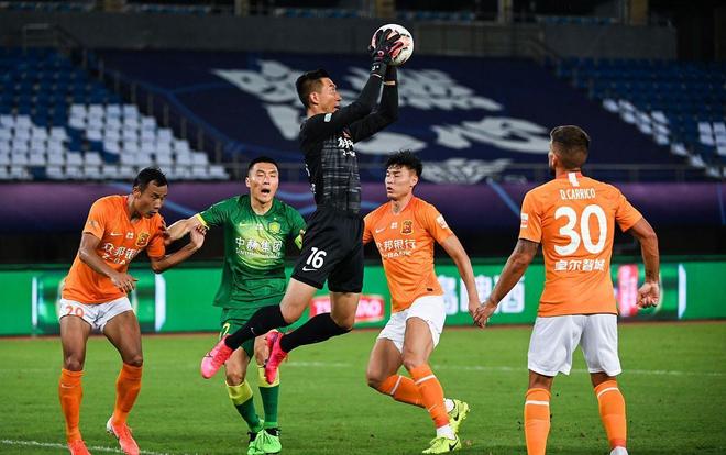 切尔西战苦主英超主场龙！海外情报：纽卡斯尔联1-2切尔西（纽卡斯尔联1-2切尔西：蓝军客场斩主场龙，拿下苦主）