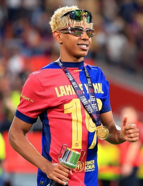 这才是真正的领袖表现（这才是领袖该有的样子）