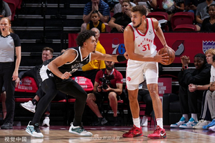 鲁媒：限制投入更需加快造血，中国职业足球生存困境并未解决（鲁媒：限投之下更需加速造血，中国职业足球生存难题仍未解）