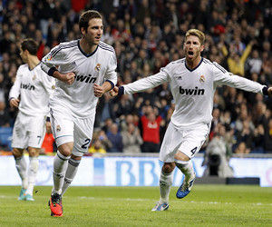 邮报：布拉德利有望出战利兹联，弗林蓬将在本月中旬复出（邮报：布拉德利或出战利兹联，弗林蓬预计本月中旬回归）