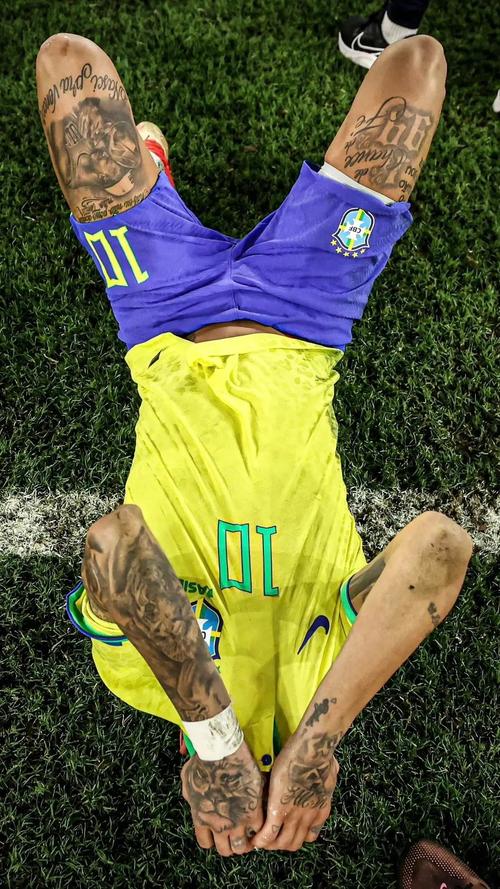 德甲前瞻：汉堡两将红牌停赛，多特欧冠新败盼联赛洗颓（德甲前瞻：汉堡两员染红停赛，多特欧冠受挫盼联赛反弹）