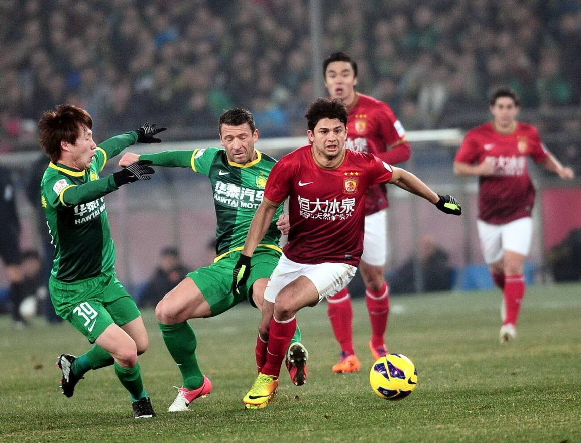 再见伊森！火箭、开拓者酝酿4换1交易，2米03前锋空降休斯顿（火箭与开拓者拟定4换1，2米03锋线空降休城，伊森告别在即）