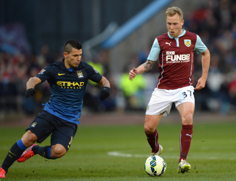 埃基蒂克：加盟利物浦生活彻底改变，成为最优秀球员需不断努力（埃基蒂克：转会利物浦改变了人生，要成顶级球员唯有不断努力）